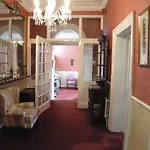 Glenogra Townhouse