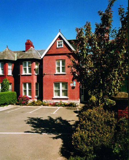 Glenogra Townhouse Pensión 4*